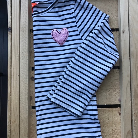 Cute and Casual long sleeve shirt - Picture 2 of 4